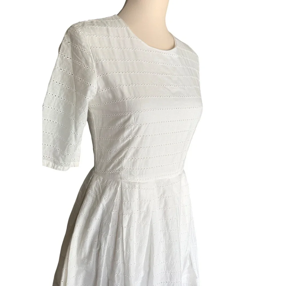 GAP white cotton
